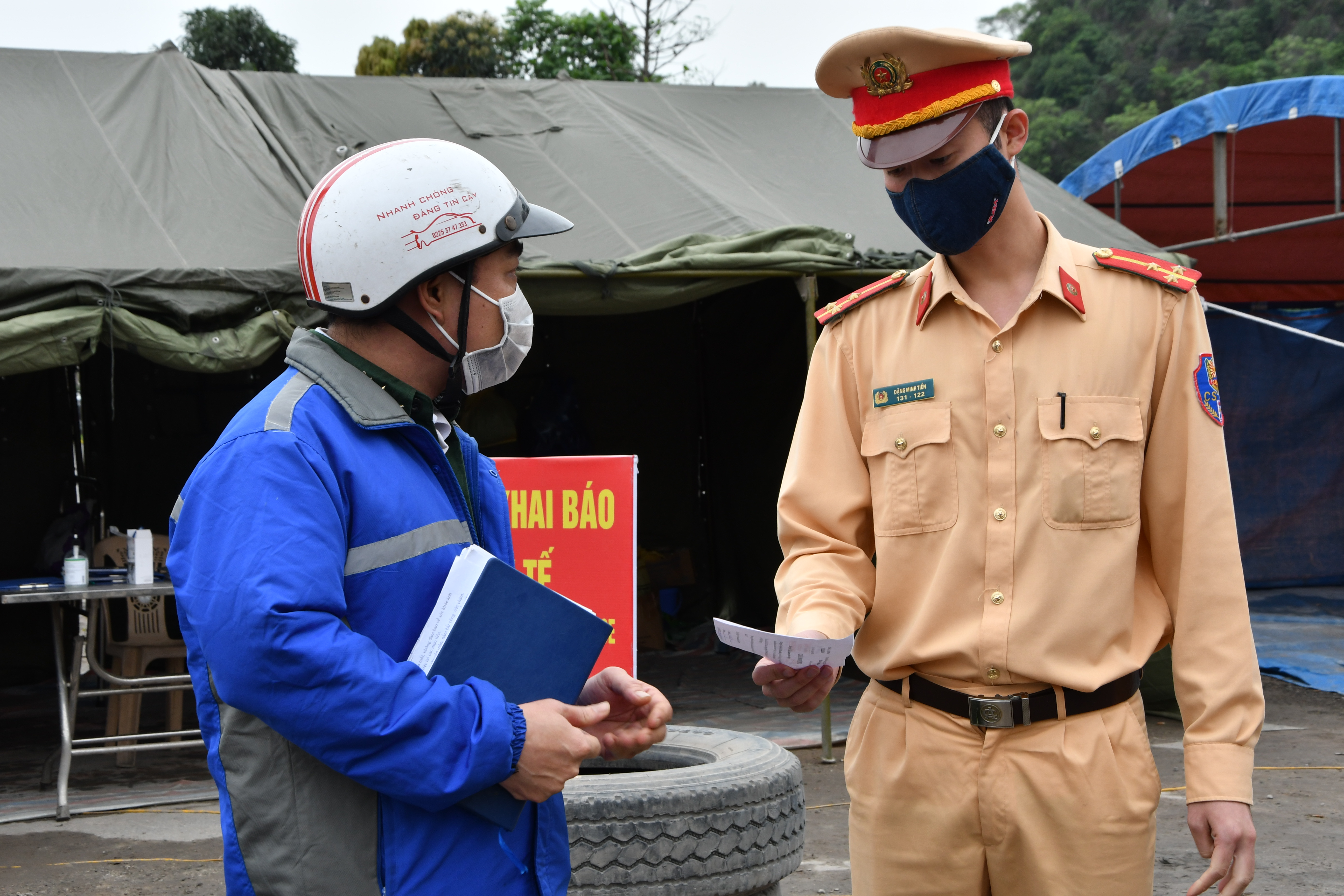 Thành lập Chốt Kiểm soát hướng ra của thành phố bằng đường bộ tại vị trí chân cầu Đá Bạc – Quốc lộ 10, huyện Thủy Nguyên